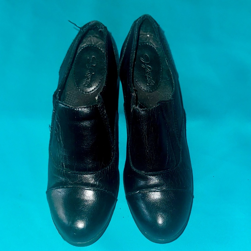 Jaclyn Smith Slip on Booties